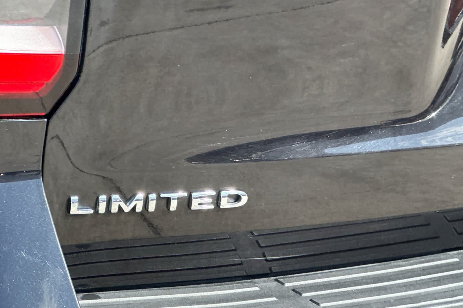 Used 2024 Ford Expedition Limited RWD image 70