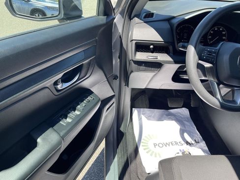 Used 2024 Honda CR-V EX image 2