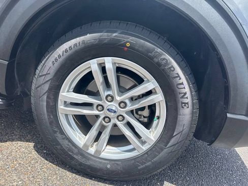 Certified 2023 Ford Explorer XLT RWD image 10