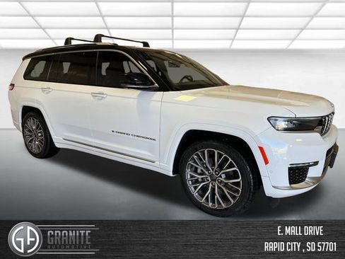 Used 2021 Jeep Grand Cherokee L Summit AWD/4WD image 7