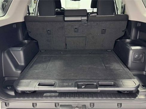 Used 2022 Toyota 4Runner SR5 image 33
