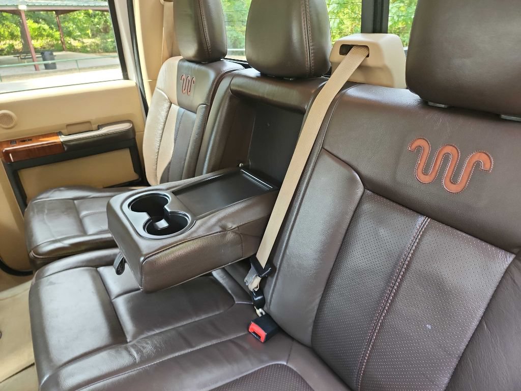Used 2016 Ford F250 King Ranch w/ FX4 Off-Road Package AWD/4WD image 37