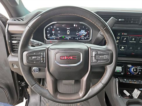 Used 2024 GMC Sierra 2500 AT4 w/ AT4 Premium Plus Package image 18