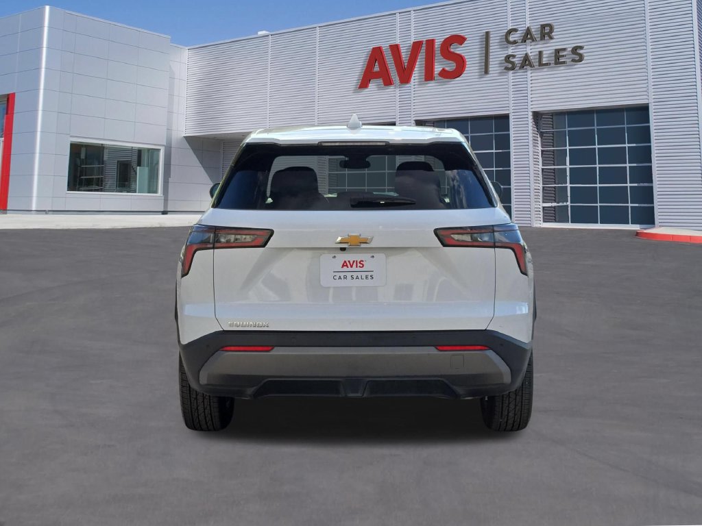 Used 2026 Chevrolet Equinox LT FWD image 7