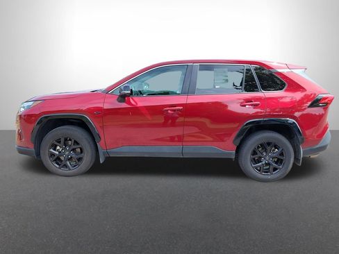 Used 2024 Toyota RAV4 LE FWD image 2