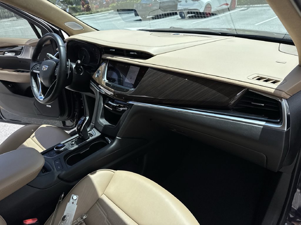 Used 2024 Cadillac XT6 Sport w/ Platinum Package AWD/4WD image 32