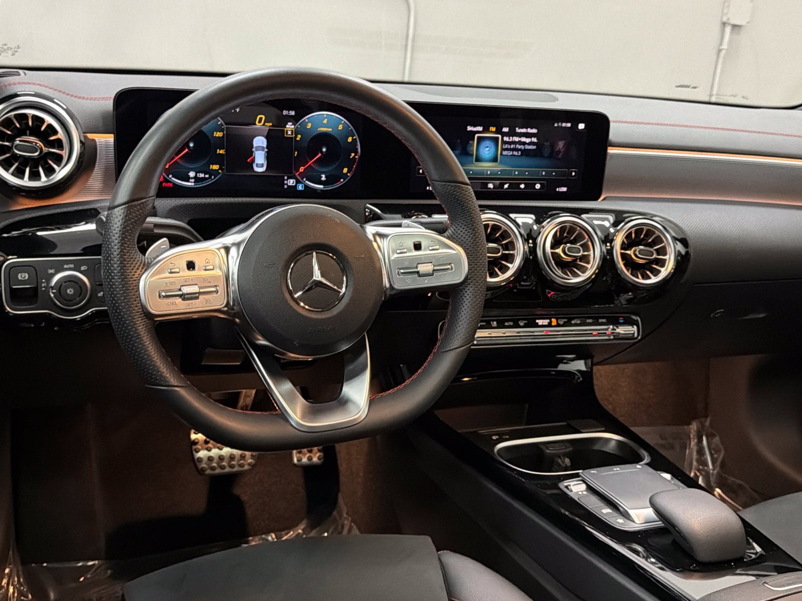 Used 2023 Mercedes-Benz CLA 250 image 34