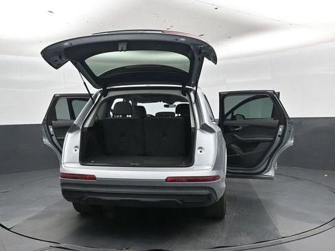 Used 2023 Audi Q7 2.0T Premium Plus w/ Premium Plus Package AWD/4WD image 51