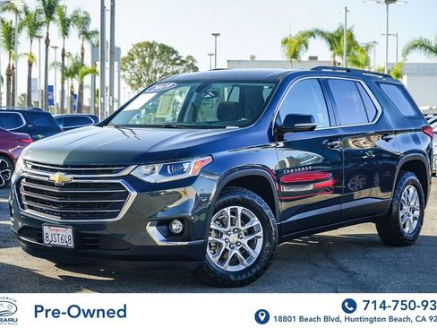 Used 2019 Chevrolet Traverse LT image 1