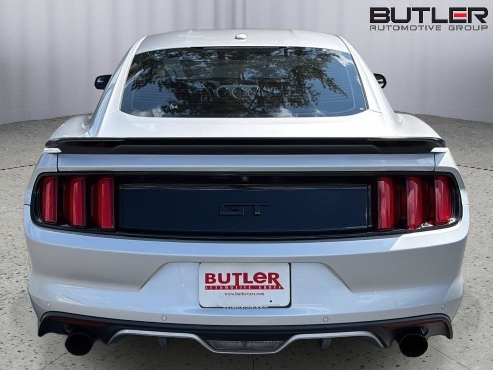 Used 2016 Ford Mustang GT Premium RWD image 5