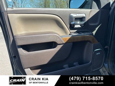 Used 2018 Chevrolet Silverado 1500 LTZ w/ Sport Package image 15