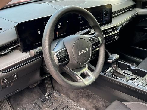 Used 2025 Kia K5 LXS FWD image 17