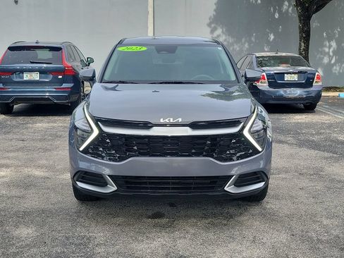 Used 2023 Kia Sportage EX FWD image 2