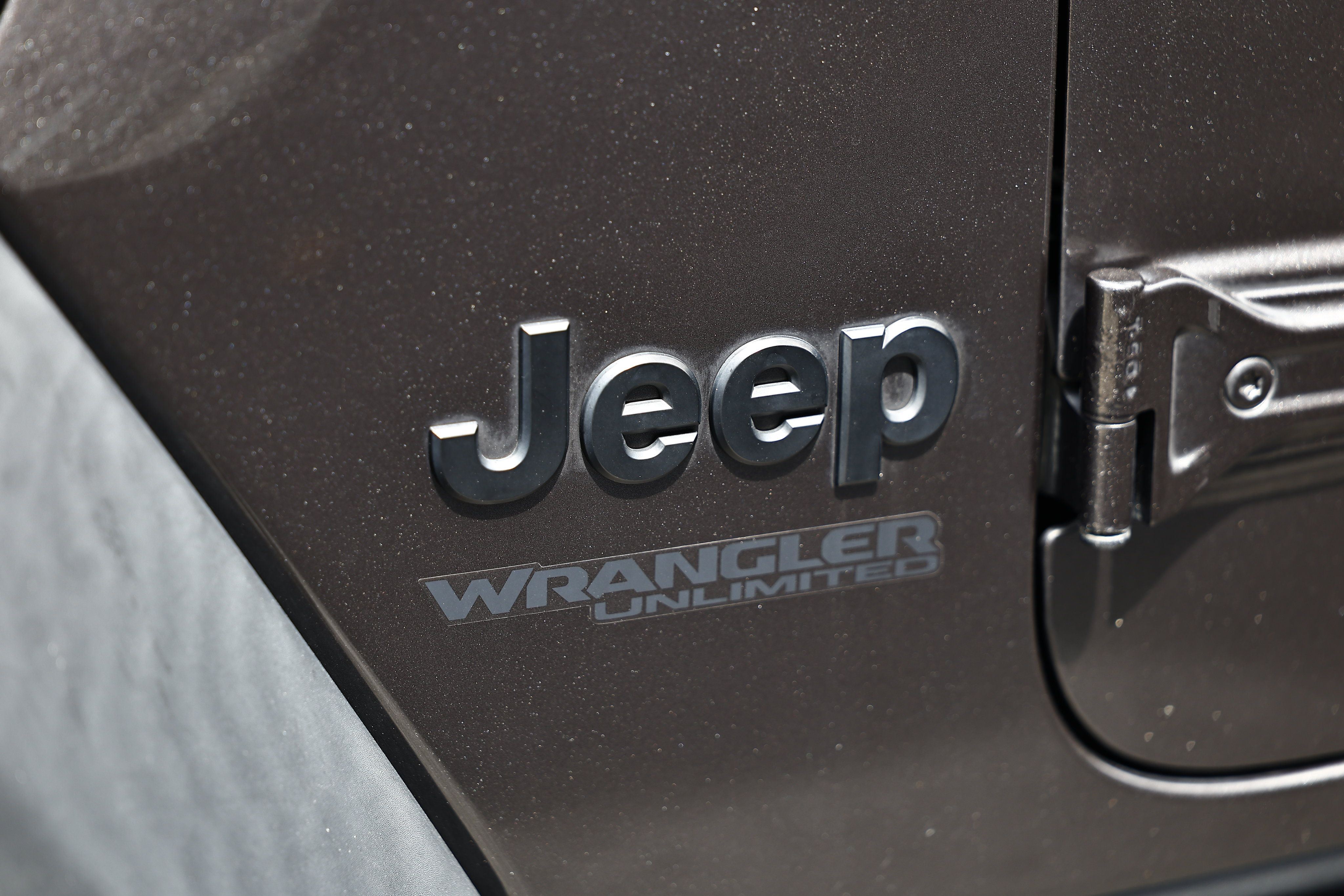Used 2021 Jeep Wrangler Unlimited Sport AWD/4WD image 12