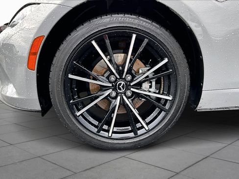 Used 2025 MAZDA MX-5 Miata Grand Touring w/ Weather Package image 9