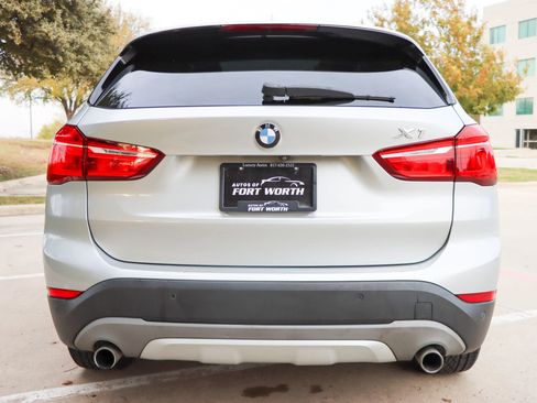 Used 2017 BMW X1 xDrive28i AWD/4WD image 6