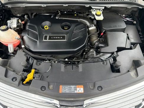 Used 2017 Lincoln MKC Premiere image 22