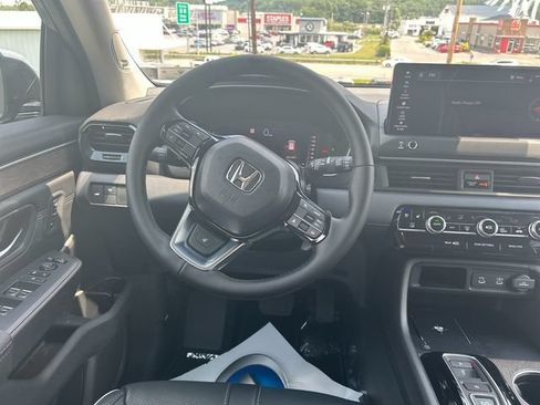 New 2026 Honda Pilot Elite image 17