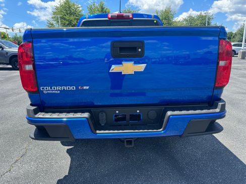 Used 2018 Chevrolet Colorado Z71 AWD/4WD image 4