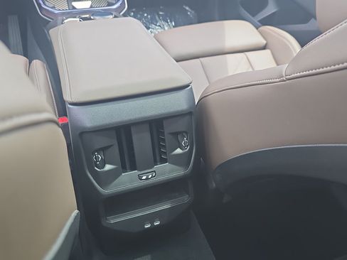 Used 2025 BMW X3 xDrive30i w/ Convenience Package AWD/4WD image 11