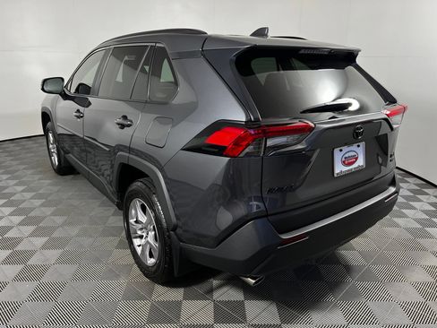 Used 2025 Toyota RAV4 XLE AWD/4WD image 8