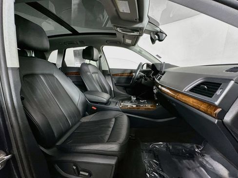 Used 2018 Audi Q5 2.0T Premium Plus w/ Premium Plus Package AWD/4WD image 31