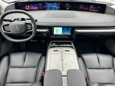 New 2026 Lincoln Navigator Reserve AWD/4WD image 12