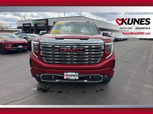 Used 2024 GMC Sierra 1500 Denali w/ Technology Package AWD/4WD image 12