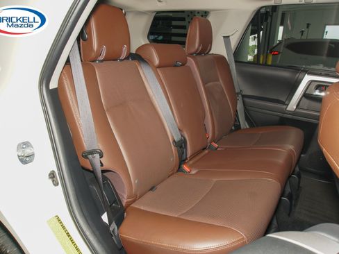 Used 2022 Toyota 4Runner Limited AWD/4WD image 22