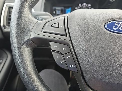 Used 2024 Ford Edge SE AWD/4WD image 14