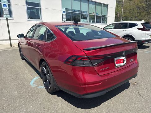 Used 2023 Honda Accord Sport image 18