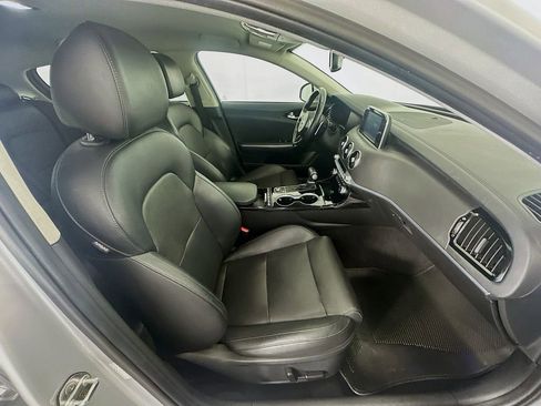 Used 2018 Kia Stinger image 27