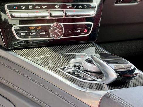 Certified 2022 Mercedes-Benz G 63 AMG 4MATIC image 60
