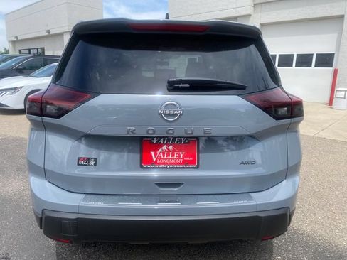 New 2026 Nissan Rogue SV w/ Cold Weather Package AWD/4WD image 4