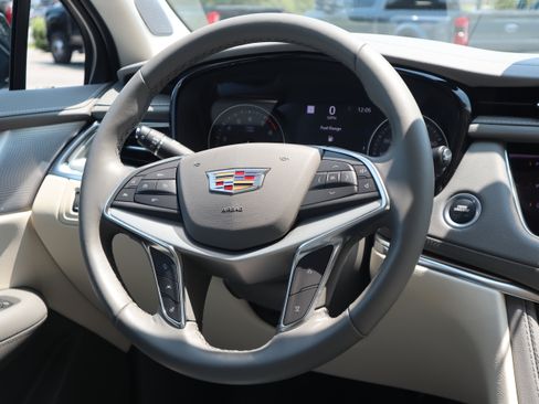 Used 2024 Cadillac XT5 Premium Luxury w/ Technology Package FWD image 12