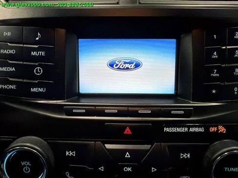 Used 2018 Ford Explorer 4WD w/ Class II Trailer Tow Package image 28