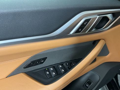 Certified 2025 BMW 430i w/ Premium Package image 19