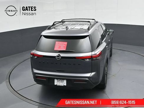 Certified 2023 Nissan Pathfinder SV w/ Black Appearance Package AWD/4WD image 44