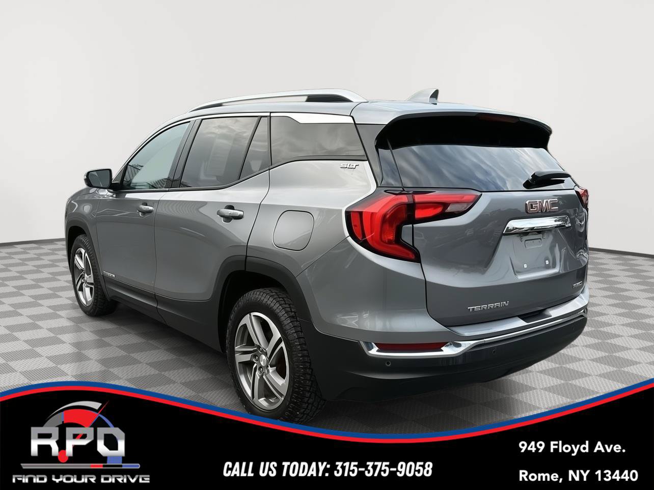 Used 2018 GMC Terrain SLT w/ Preferred Package AWD/4WD image 3