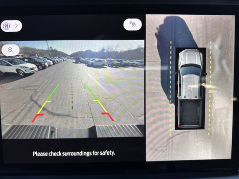 Used 2023 Ford F250 Lariat w/ Lariat Ultimate Package image 27