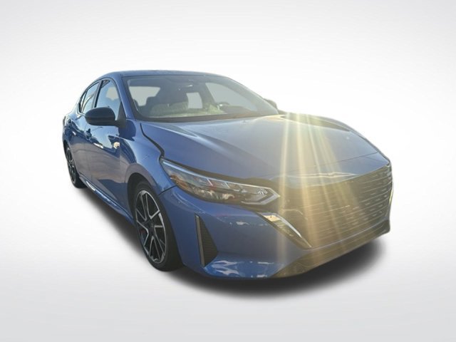 Used 2024 Nissan Sentra SR FWD image 3