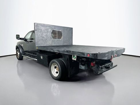 Used 2015 RAM 5500 Tradesman w/ Chrome Appearance Group image 5