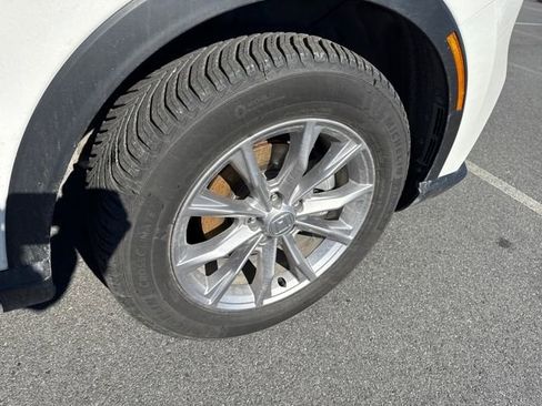 Used 2025 Honda CR-V EX image 11