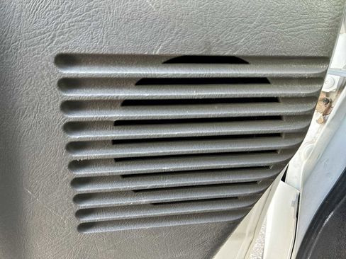 Certified 2022 GMC Savana 2500 w/ Driver Convenience Package image 21