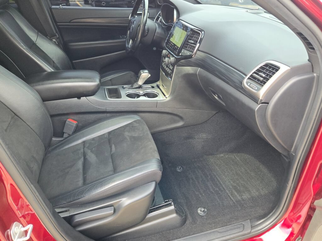 Used 2021 Jeep Grand Cherokee Laredo X AWD/4WD image 8