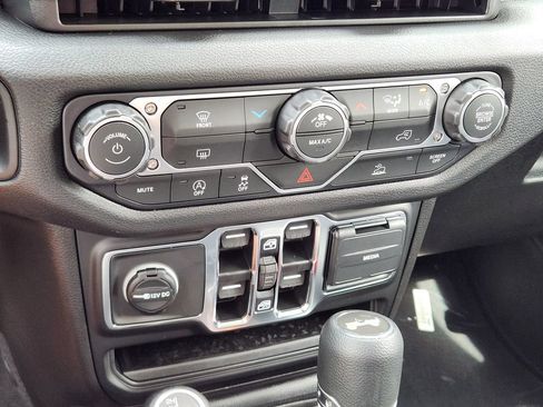 New 2026 Jeep Wrangler Unlimited Sport AWD/4WD image 14