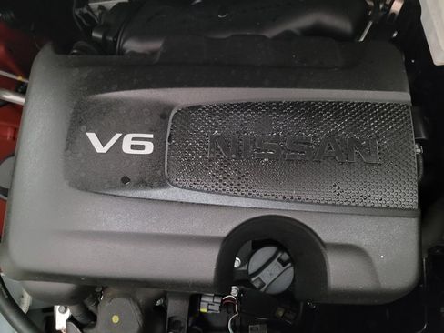 Used 2022 Nissan Pathfinder SV FWD image 30