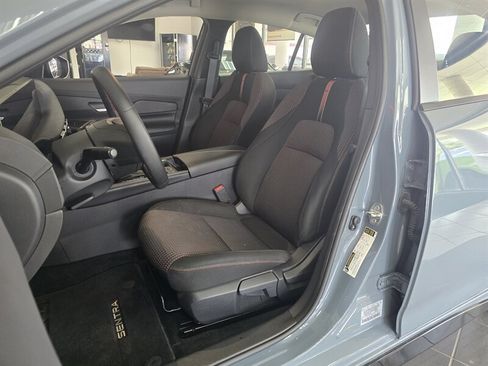 Used 2026 Nissan Sentra SR w/ Floor Mat Package FWD image 9