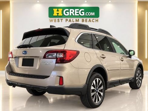 Used 2017 Subaru Outback 2.5i Limited AWD/4WD image 6