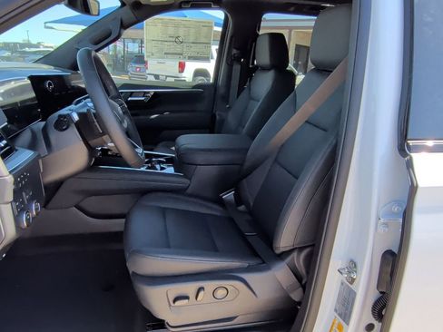 New 2026 Chevrolet Tahoe Z71 image 13